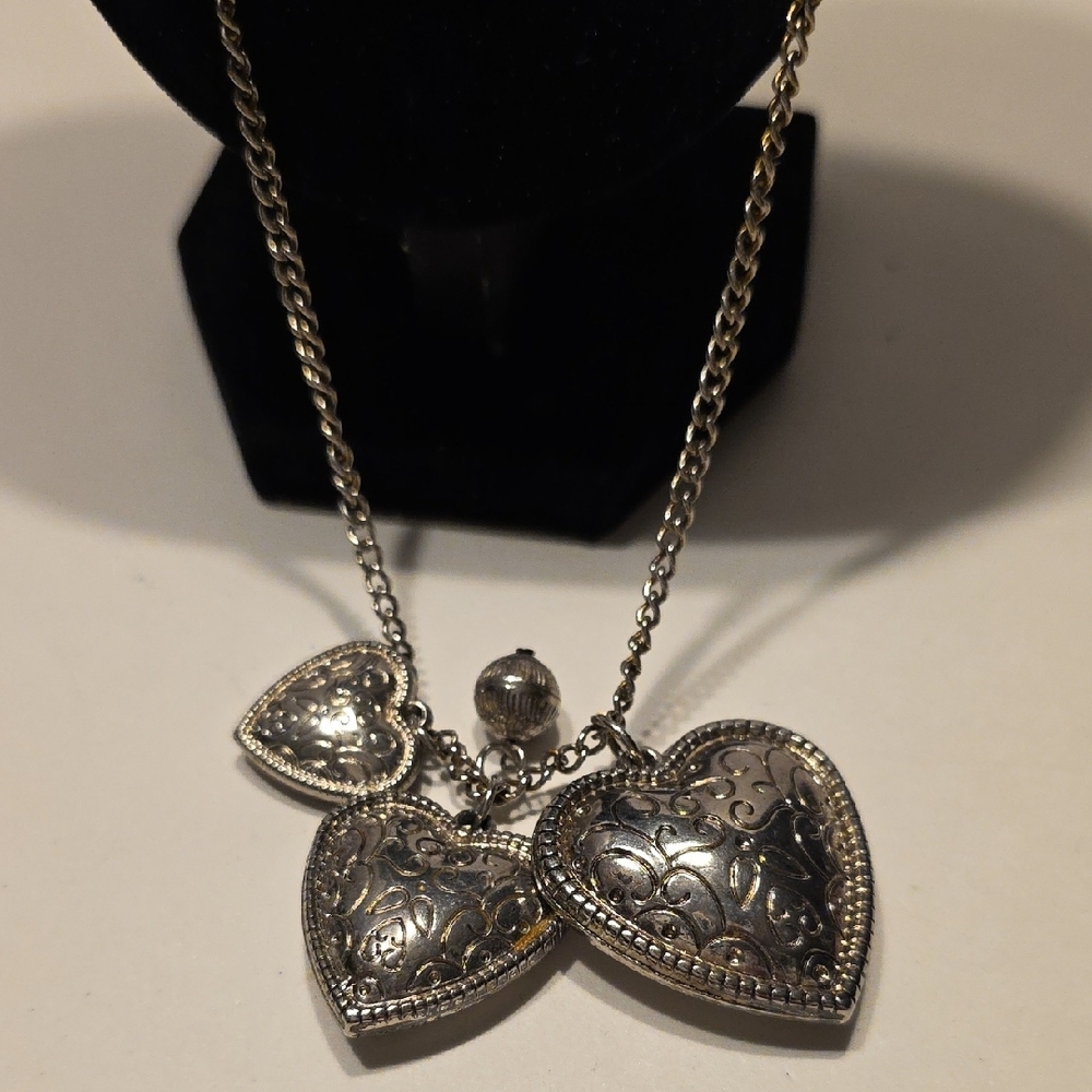 Vintage Silvertone Trio Heart Necklace 24 Inches Long